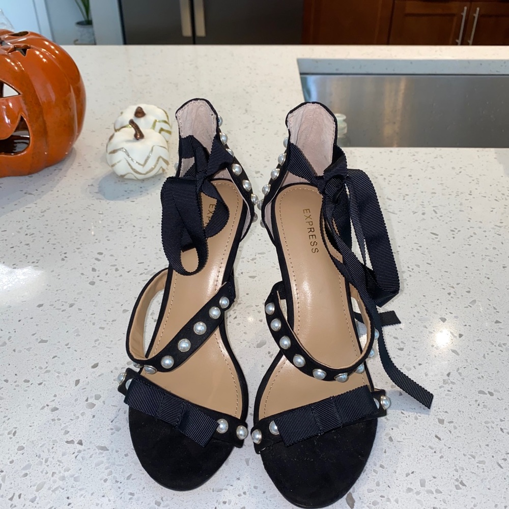 Express Pearl Heels